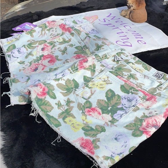 Flip Side 2 Sided Blue Jean Short Shorts Floral Gray Denim Frayed Hem Juniors 17 - Picture 2 of 16